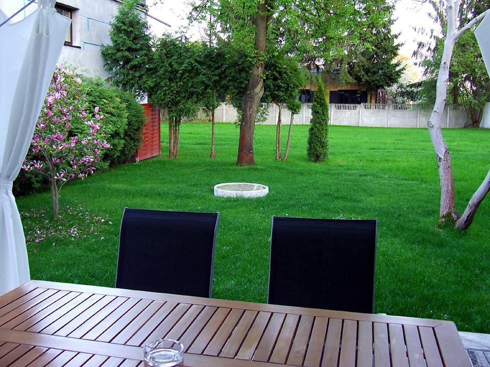 Hotel George Nadarzyn Εξωτερικό φωτογραφία